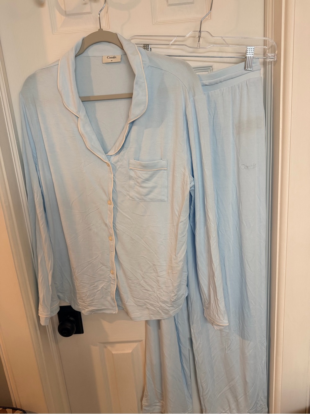 NWOT Comfrt Luna Lounge Long Sleeve Pajama Set Powder Blue Size Medium Modal